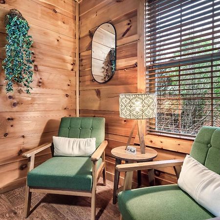 Mama Bear'S Moonshine Ridge Villa Gatlinburg Ngoại thất bức ảnh
