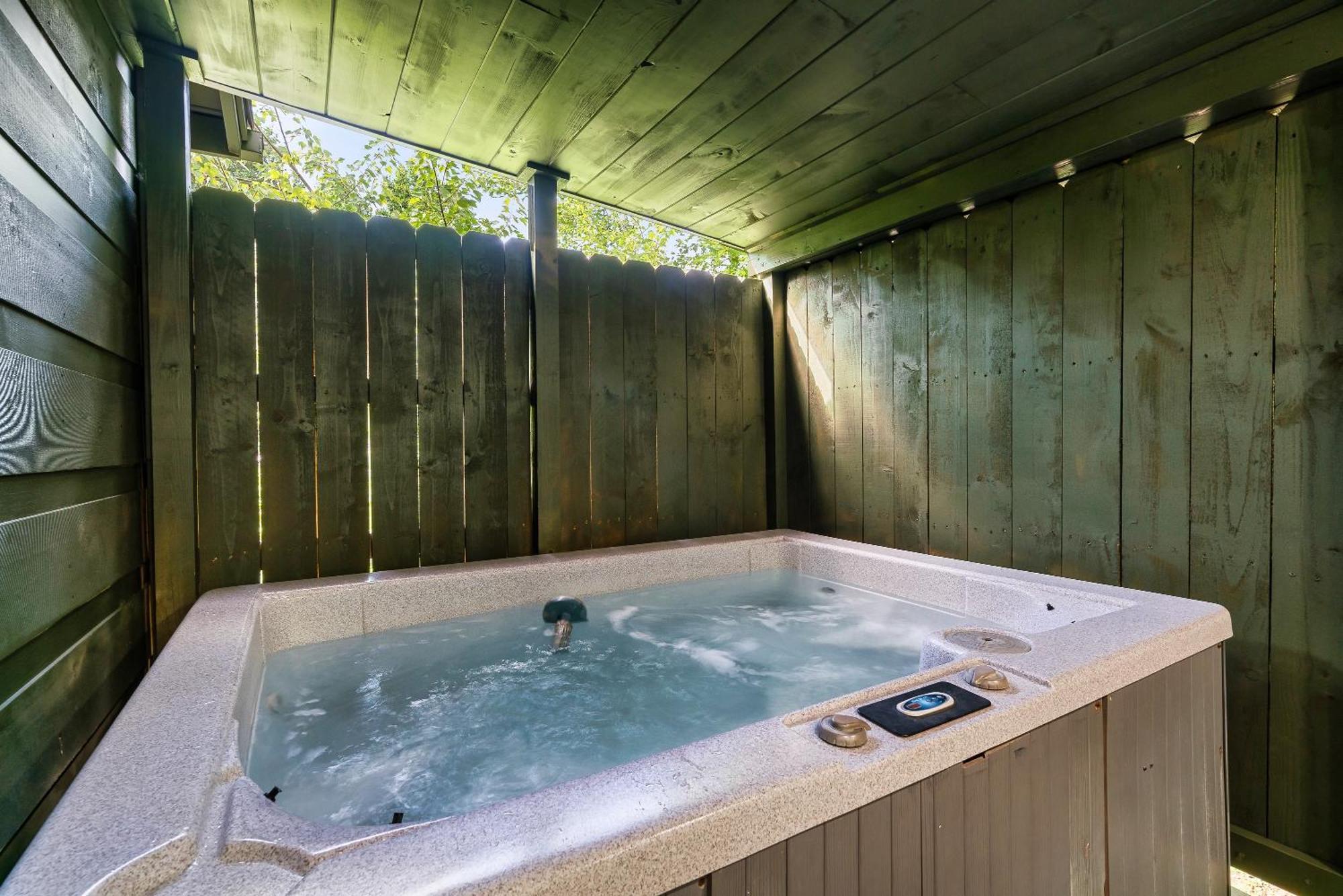 Mama Bear'S Moonshine Ridge Villa Gatlinburg Ngoại thất bức ảnh